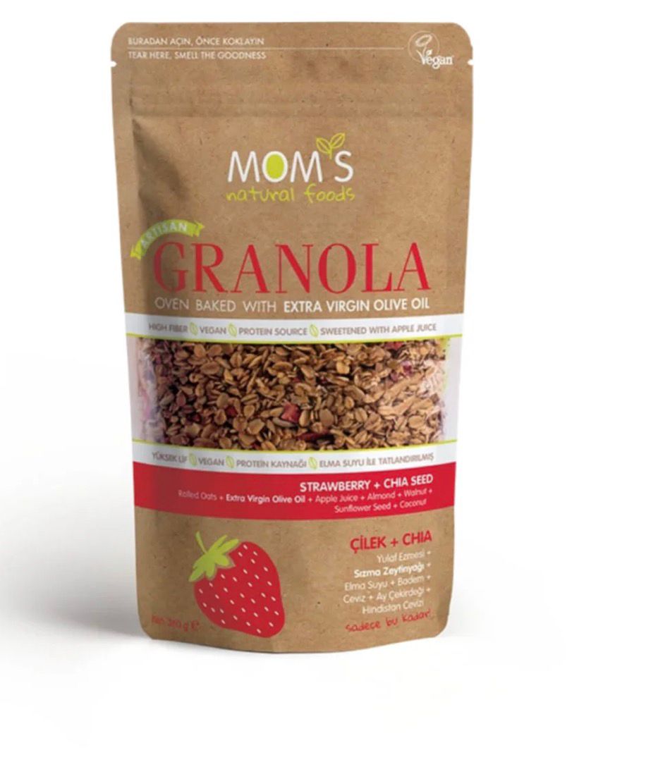 MOM,S natural foods STRAWBERRY + CHIA SEED GRANOLA